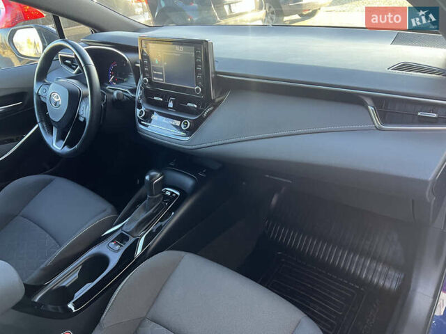 Тойота Королла 2019 в Львове на Automoto.ua Синий Тойота Королла, объемом двигателя 1.99 л и пробегом 45 тыс. км за 19750 $, фото 13 на Automoto.ua