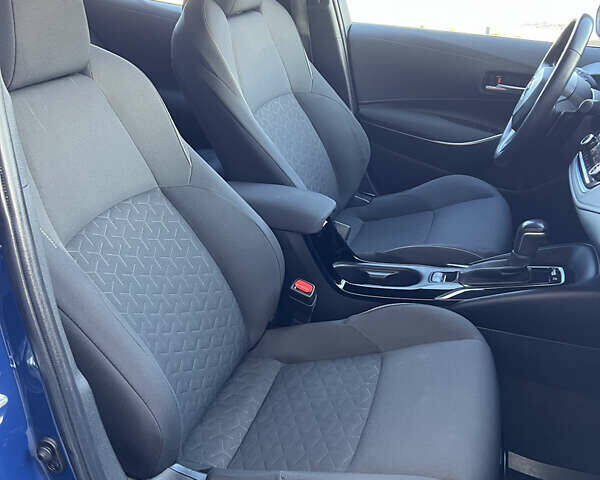 Тойота Королла 2019 в Львове на Automoto.ua Синий Тойота Королла, объемом двигателя 1.99 л и пробегом 45 тыс. км за 19750 $, фото 11 на Automoto.ua
