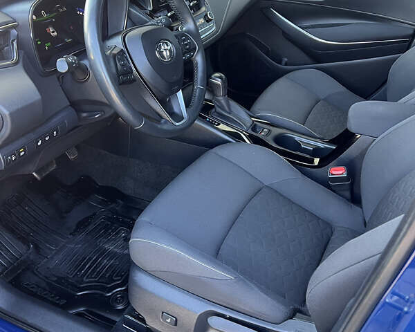 Тойота Королла 2019 в Львове на Automoto.ua Синий Тойота Королла, объемом двигателя 1.99 л и пробегом 45 тыс. км за 19750 $, фото 21 на Automoto.ua