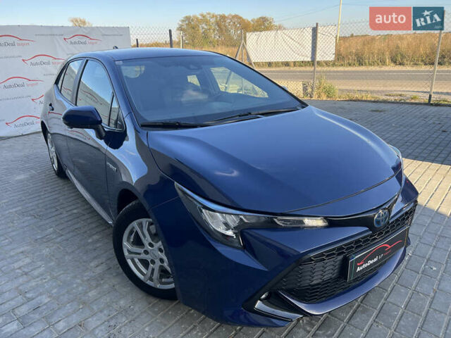 Тойота Королла 2019 в Львове на Automoto.ua Синий Тойота Королла, объемом двигателя 1.99 л и пробегом 45 тыс. км за 19750 $, фото 43 на Automoto.ua