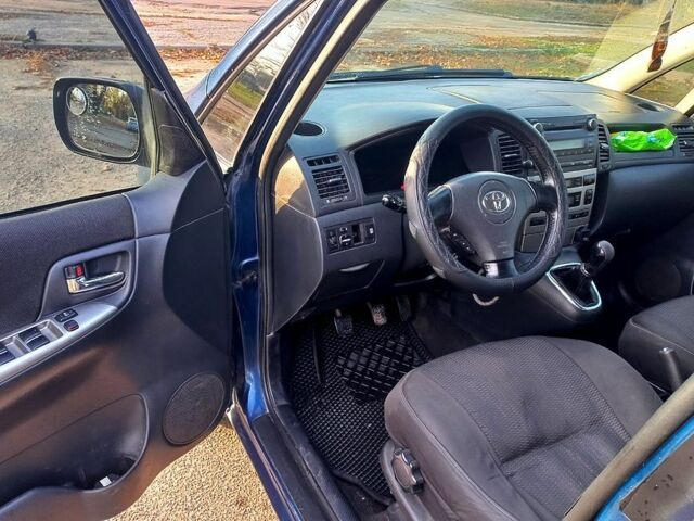 Синий Тойота Королла, объемом двигателя 1.8 л и пробегом 400 тыс. км за 4800 $, фото 5 на Automoto.ua