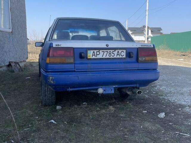 Синий Тойота Королла, объемом двигателя 8 л и пробегом 1 тыс. км за 500 $, фото 2 на Automoto.ua