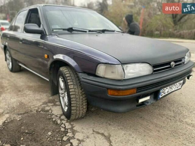 Синий Тойота Королла, объемом двигателя 1.3 л и пробегом 372 тыс. км за 1900 $, фото 4 на Automoto.ua