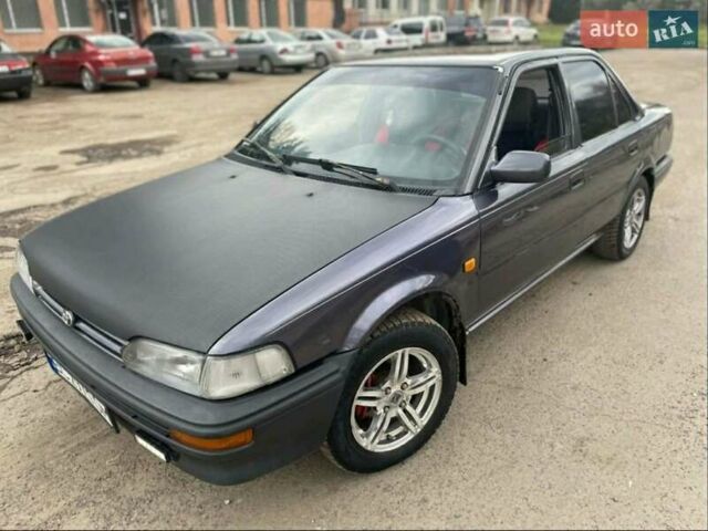 Синий Тойота Королла, объемом двигателя 1.3 л и пробегом 372 тыс. км за 1900 $, фото 2 на Automoto.ua