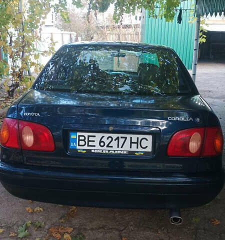 Синий Тойота Королла, объемом двигателя 1.59 л и пробегом 400 тыс. км за 3000 $, фото 4 на Automoto.ua