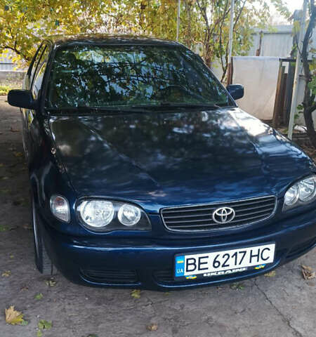 Синий Тойота Королла, объемом двигателя 1.59 л и пробегом 400 тыс. км за 3000 $, фото 1 на Automoto.ua