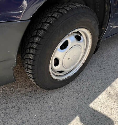 Синий Тойота Королла, объемом двигателя 1.4 л и пробегом 301 тыс. км за 2999 $, фото 8 на Automoto.ua