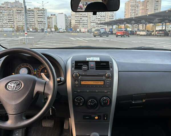 Синий Тойота Королла, объемом двигателя 1.59 л и пробегом 105 тыс. км за 7499 $, фото 9 на Automoto.ua