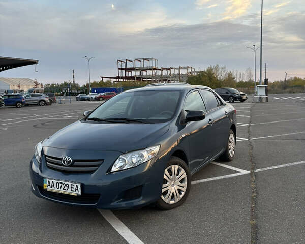 Синий Тойота Королла, объемом двигателя 1.59 л и пробегом 105 тыс. км за 7499 $, фото 4 на Automoto.ua