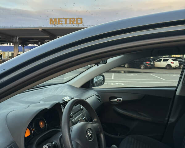 Синий Тойота Королла, объемом двигателя 1.59 л и пробегом 105 тыс. км за 7499 $, фото 6 на Automoto.ua