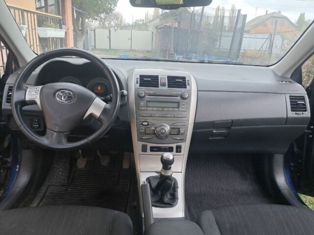 Синий Тойота Королла, объемом двигателя 1.6 л и пробегом 274 тыс. км за 5500 $, фото 6 на Automoto.ua