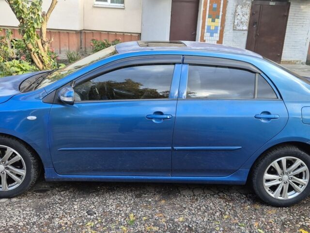 Синий Тойота Королла, объемом двигателя 1.8 л и пробегом 239 тыс. км за 6200 $, фото 1 на Automoto.ua