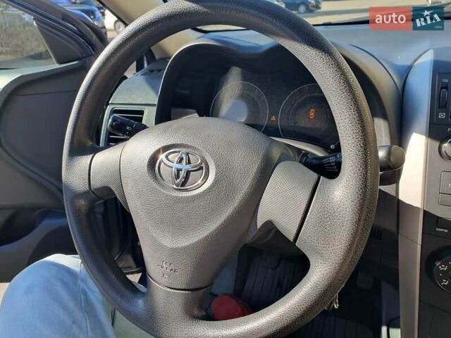 Синій Тойота Королла, об'ємом двигуна 1.6 л та пробігом 99 тис. км за 6999 $, фото 14 на Automoto.ua