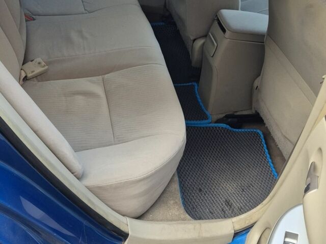 Синий Тойота Королла, объемом двигателя 1.8 л и пробегом 239 тыс. км за 6200 $, фото 4 на Automoto.ua