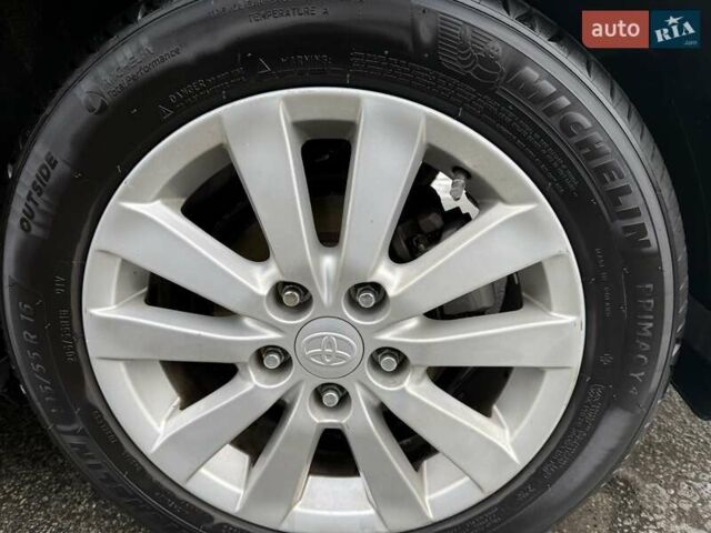 Синий Тойота Королла, объемом двигателя 1.6 л и пробегом 235 тыс. км за 7500 $, фото 7 на Automoto.ua