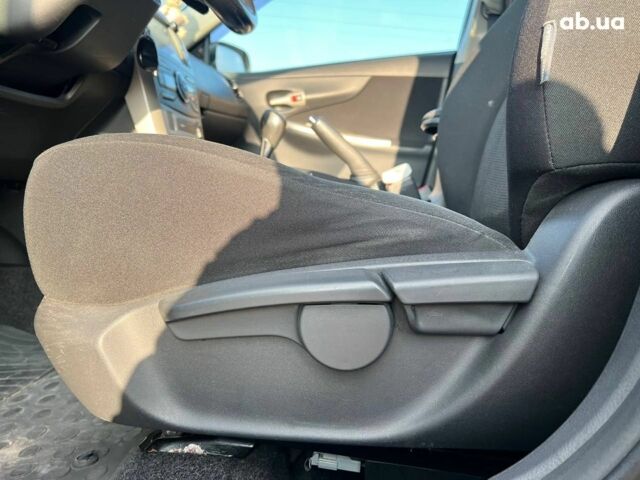 Синий Тойота Королла, объемом двигателя 1.6 л и пробегом 198 тыс. км за 8690 $, фото 18 на Automoto.ua