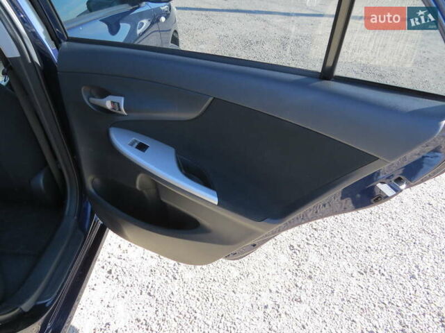 Синий Тойота Королла, объемом двигателя 1.6 л и пробегом 227 тыс. км за 5998 $, фото 18 на Automoto.ua