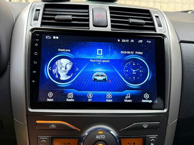 Синій Тойота Королла, об'ємом двигуна 1.6 л та пробігом 220 тис. км за 7000 $, фото 4 на Automoto.ua