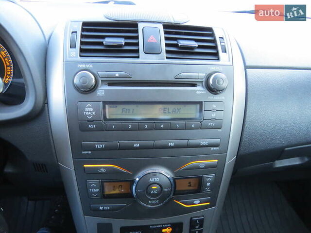 Синий Тойота Королла, объемом двигателя 1.6 л и пробегом 227 тыс. км за 5998 $, фото 24 на Automoto.ua