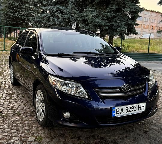 Синий Тойота Королла, объемом двигателя 1.6 л и пробегом 222 тыс. км за 7600 $, фото 1 на Automoto.ua