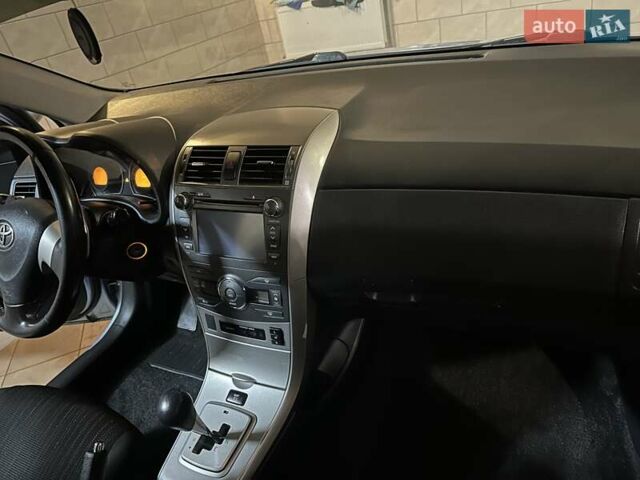 Синий Тойота Королла, объемом двигателя 1.6 л и пробегом 200 тыс. км за 7200 $, фото 7 на Automoto.ua