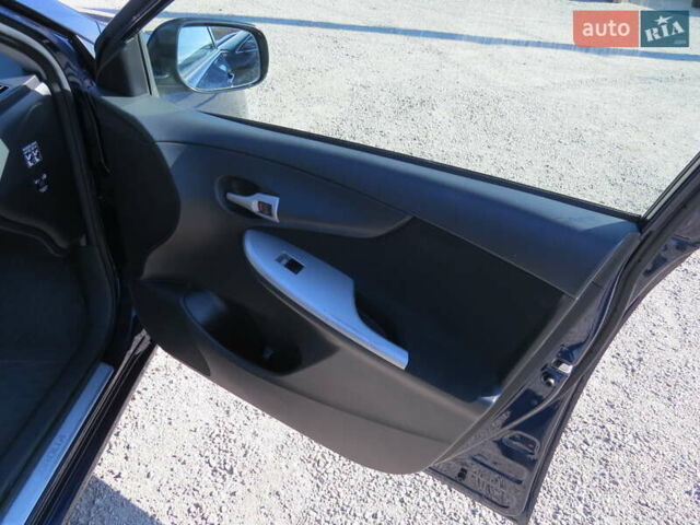 Синий Тойота Королла, объемом двигателя 1.6 л и пробегом 227 тыс. км за 5998 $, фото 21 на Automoto.ua