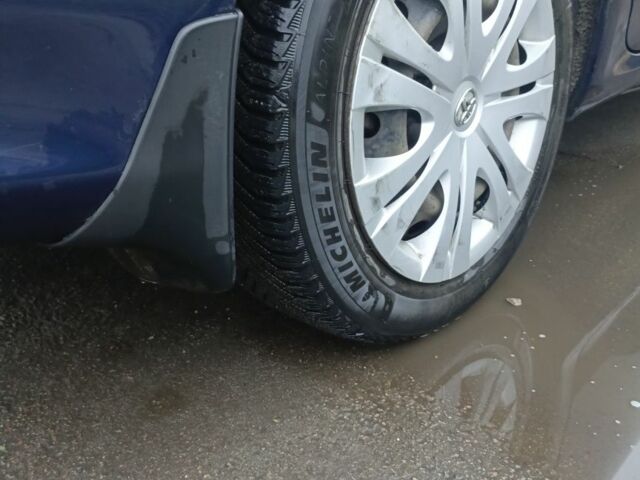 Синий Тойота Королла, объемом двигателя 1.6 л и пробегом 100 тыс. км за 6700 $, фото 3 на Automoto.ua