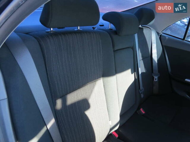 Синій Тойота Королла, об'ємом двигуна 1.6 л та пробігом 93 тис. км за 6700 $, фото 17 на Automoto.ua