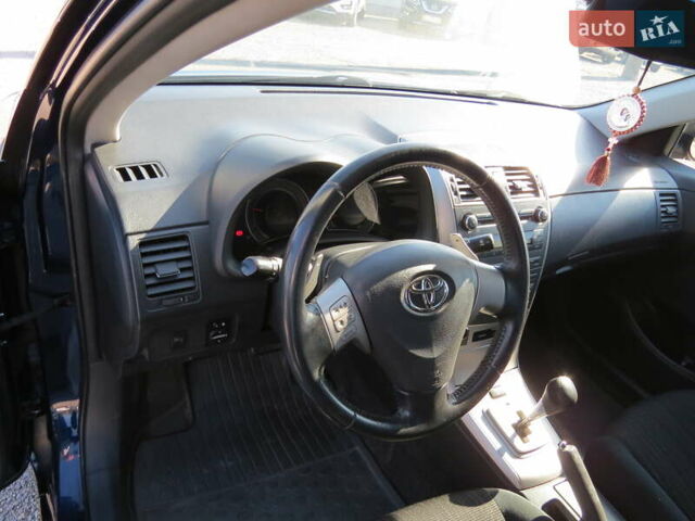 Синий Тойота Королла, объемом двигателя 1.6 л и пробегом 227 тыс. км за 5998 $, фото 6 на Automoto.ua