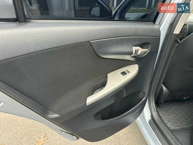 Синий Тойота Королла, объемом двигателя 1.6 л и пробегом 219 тыс. км за 7700 $, фото 33 на Automoto.ua