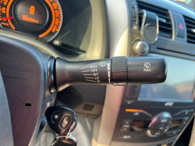 Синий Тойота Королла, объемом двигателя 1.6 л и пробегом 198 тыс. км за 7990 $, фото 22 на Automoto.ua