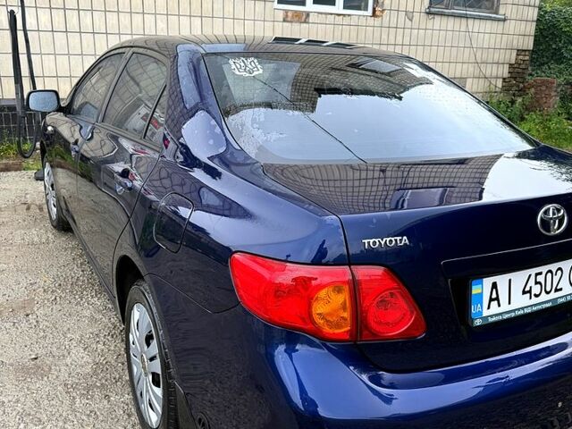 Синій Тойота Королла, об'ємом двигуна 1.6 л та пробігом 220 тис. км за 7000 $, фото 1 на Automoto.ua