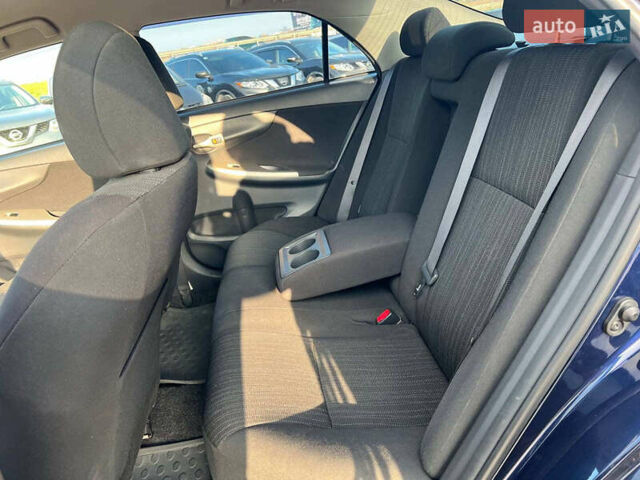 Синій Тойота Королла, об'ємом двигуна 1.6 л та пробігом 198 тис. км за 8690 $, фото 34 на Automoto.ua