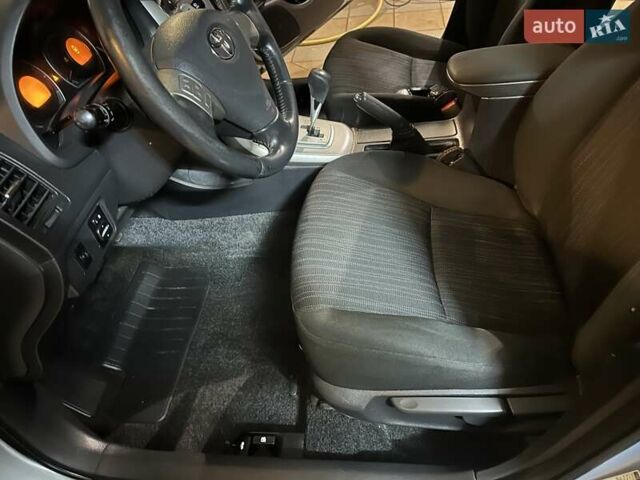Синий Тойота Королла, объемом двигателя 1.6 л и пробегом 200 тыс. км за 7200 $, фото 4 на Automoto.ua