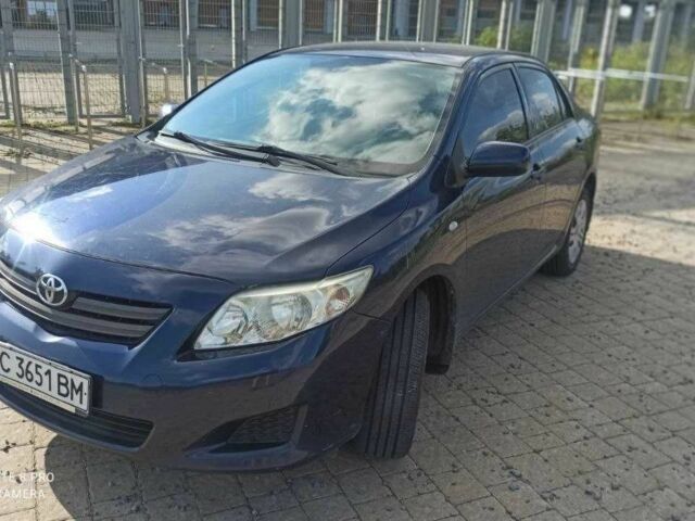 Синій Тойота Королла, об'ємом двигуна 1.6 л та пробігом 239 тис. км за 6900 $, фото 1 на Automoto.ua