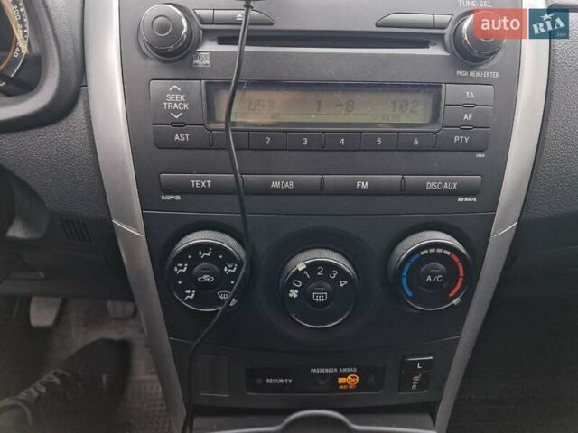 Синий Тойота Королла, объемом двигателя 1.3 л и пробегом 160 тыс. км за 7499 $, фото 20 на Automoto.ua