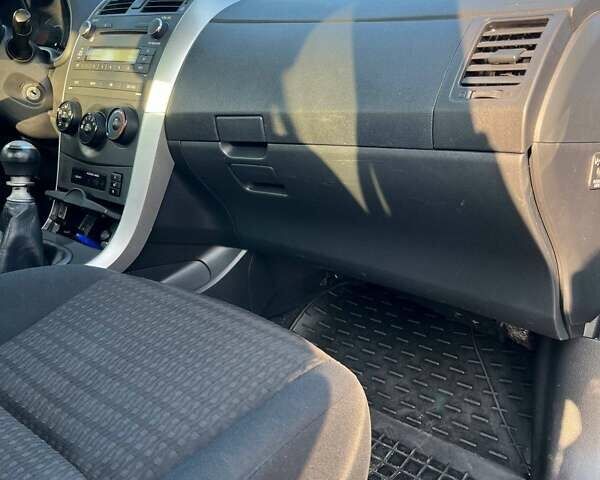 Синий Тойота Королла, объемом двигателя 1.33 л и пробегом 82 тыс. км за 7500 $, фото 36 на Automoto.ua