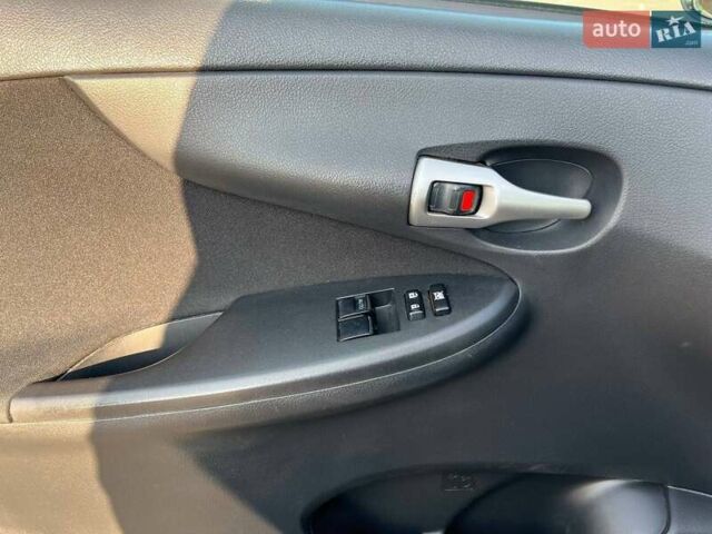 Синий Тойота Королла, объемом двигателя 1.33 л и пробегом 82 тыс. км за 7500 $, фото 14 на Automoto.ua