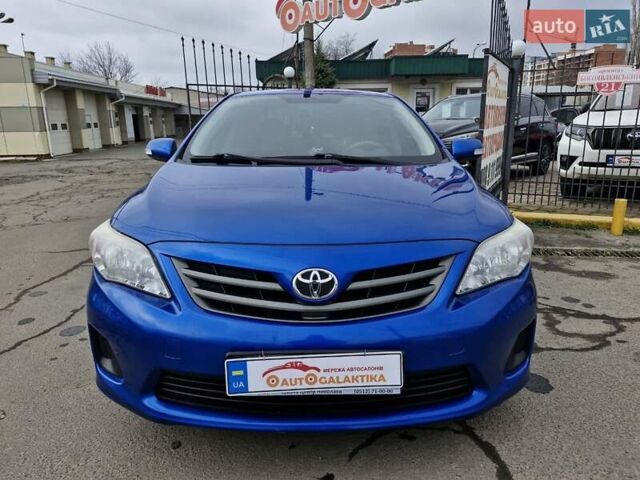 Синий Тойота Королла, объемом двигателя 1.3 л и пробегом 160 тыс. км за 7499 $, фото 1 на Automoto.ua