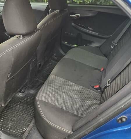 Синий Тойота Королла, объемом двигателя 1.33 л и пробегом 189 тыс. км за 7500 $, фото 5 на Automoto.ua