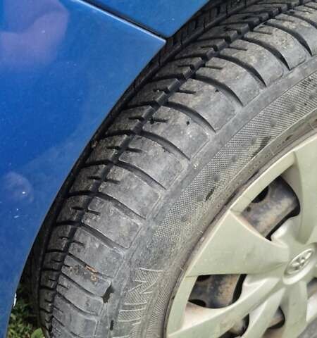 Синий Тойота Королла, объемом двигателя 1.33 л и пробегом 189 тыс. км за 7500 $, фото 13 на Automoto.ua