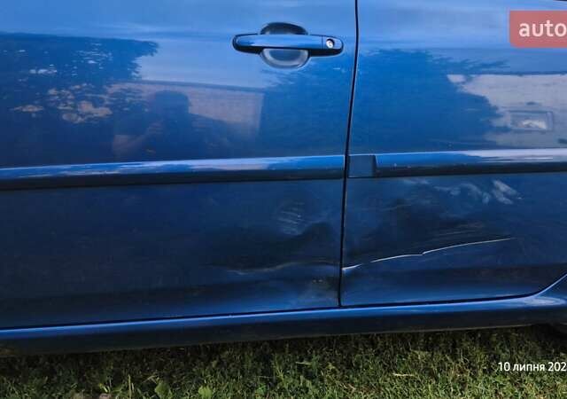 Синий Тойота Королла, объемом двигателя 1.33 л и пробегом 189 тыс. км за 7500 $, фото 3 на Automoto.ua