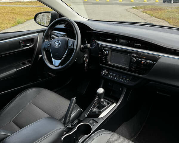 Синий Тойота Королла, объемом двигателя 1.8 л и пробегом 112 тыс. км за 10000 $, фото 11 на Automoto.ua