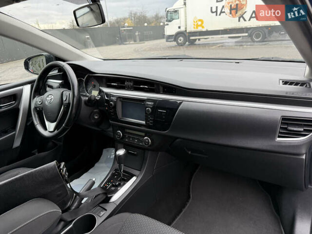 Синий Тойота Королла, объемом двигателя 1.59 л и пробегом 198 тыс. км за 10999 $, фото 28 на Automoto.ua