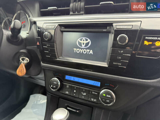 Синий Тойота Королла, объемом двигателя 1.59 л и пробегом 198 тыс. км за 10999 $, фото 40 на Automoto.ua