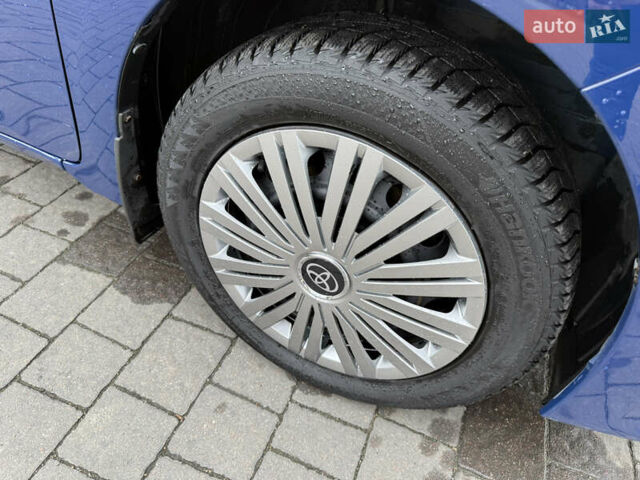 Синий Тойота Королла, объемом двигателя 1.59 л и пробегом 198 тыс. км за 10999 $, фото 17 на Automoto.ua