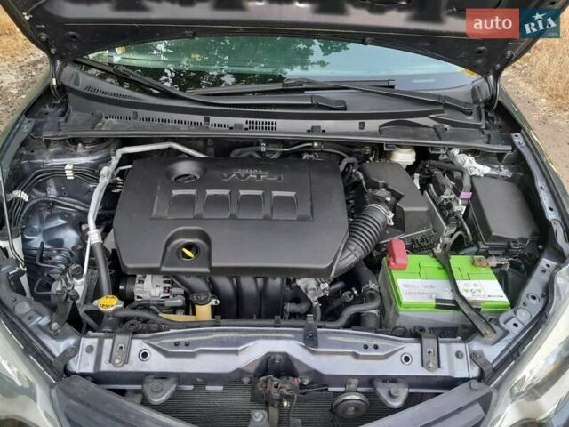 Синий Тойота Королла, объемом двигателя 1.8 л и пробегом 285 тыс. км за 9500 $, фото 16 на Automoto.ua