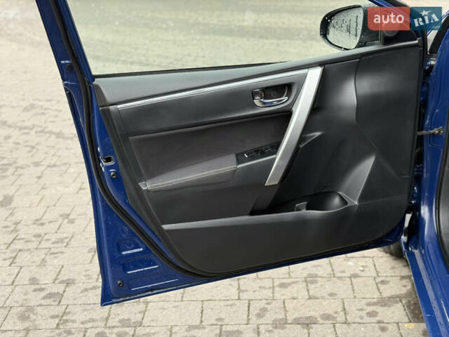 Синий Тойота Королла, объемом двигателя 1.59 л и пробегом 198 тыс. км за 10999 $, фото 23 на Automoto.ua