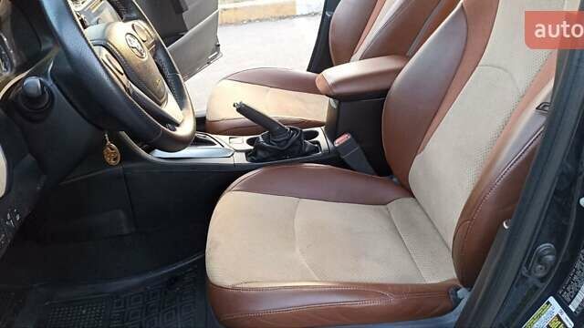 Синій Тойота Королла, об'ємом двигуна 1.8 л та пробігом 117 тис. км за 14000 $, фото 41 на Automoto.ua