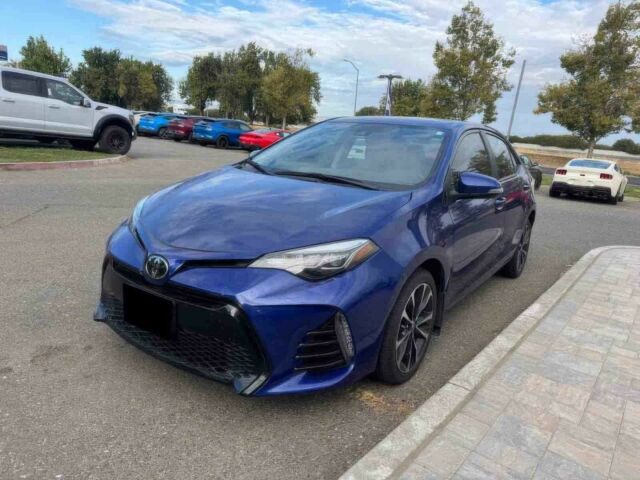 Тойота Королла 2017 в Житомире на Automoto.ua Синий Тойота Королла, объемом двигателя 1.8 л и пробегом 52 тыс. км за 8000 $, фото 2 на Automoto.ua